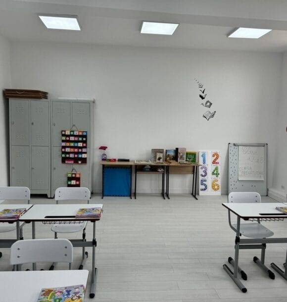 Scoala noua Adunatii Copaceni (13)