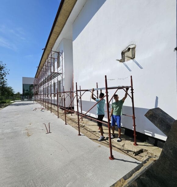 Scoala noua Adunatii Copaceni (6)